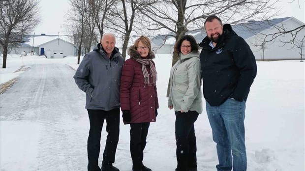 Saint-Isidore : la Ferme Deaunier Inc. remporte le prix Innoveau