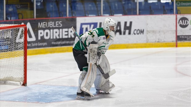 Les Condors lourdement défaits par le Collège Français de Longueuil