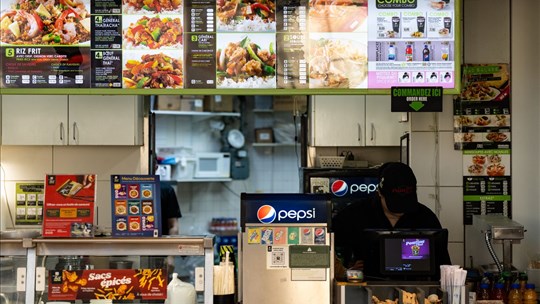 Postes vacants: le Québec atteint le niveau d'avant la pandémie