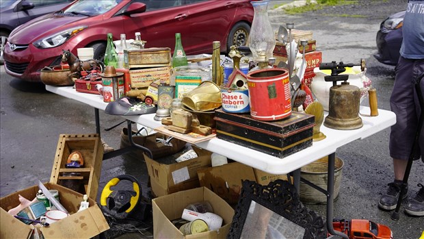 C'est le début de la saison des ventes de garage