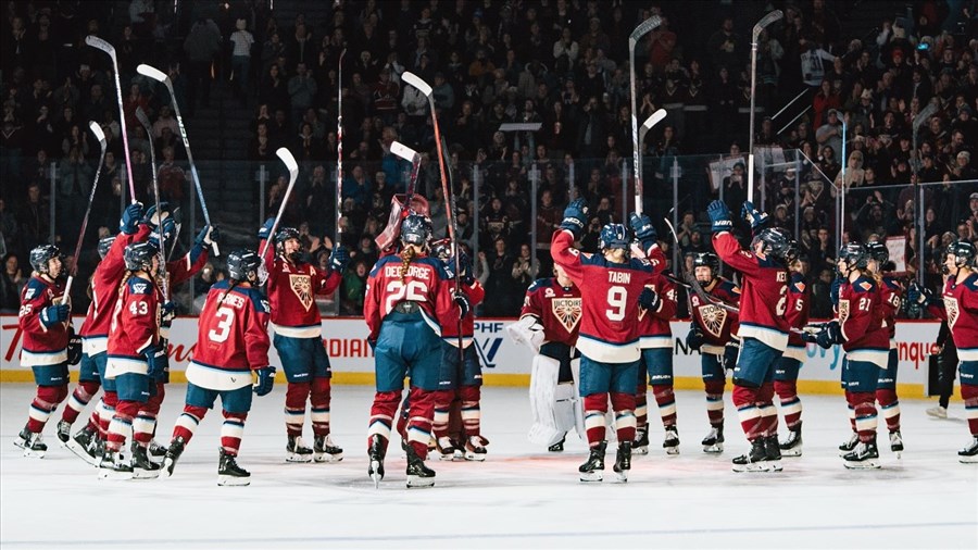Marie-Philip Poulin et ses coéquipières s’inclinent en demi-finale