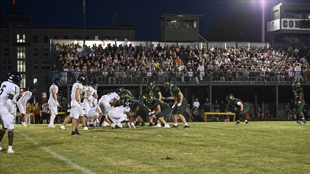 Les Condors football offrent une belle bataille malgré la défaite