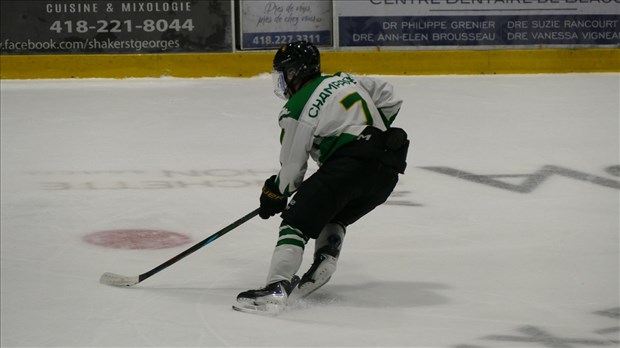 Les Condors hockey renouent avec la victoire à domicile