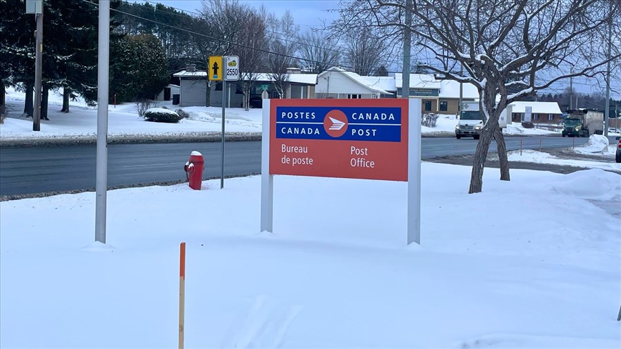 Ottawa accorde un prêt de plus d'un milliard de dollars à Postes Canada