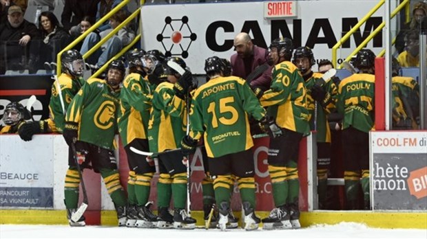 Les Condors concluent leur saison régulière par une défaite face à Valleyfield