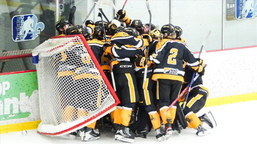 Les Chevaliers de Lévis passe en finale de la coupe Jimmy-Ferrari