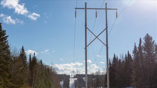 Près de 10 000 foyers privés d'électricités dans les Etchemins