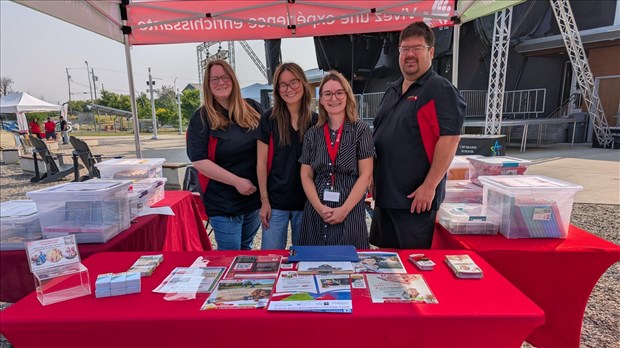 Le salon littéraire La jeunesse s’invite aux Plumes de chez nous célèbre ses 5 ans