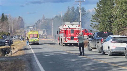 Lac-Etchemin: un garage touché par un important incendie