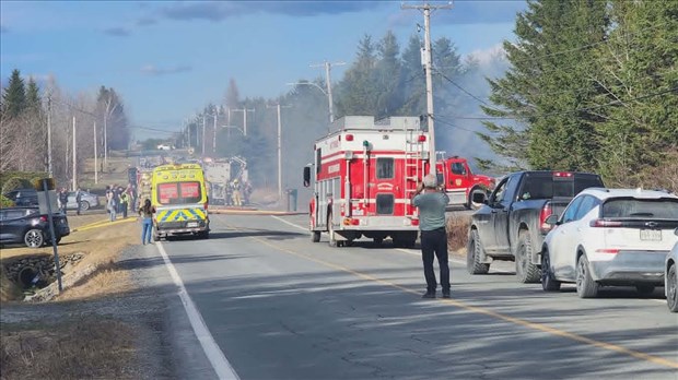 Lac-Etchemin: un garage touché par un important incendie