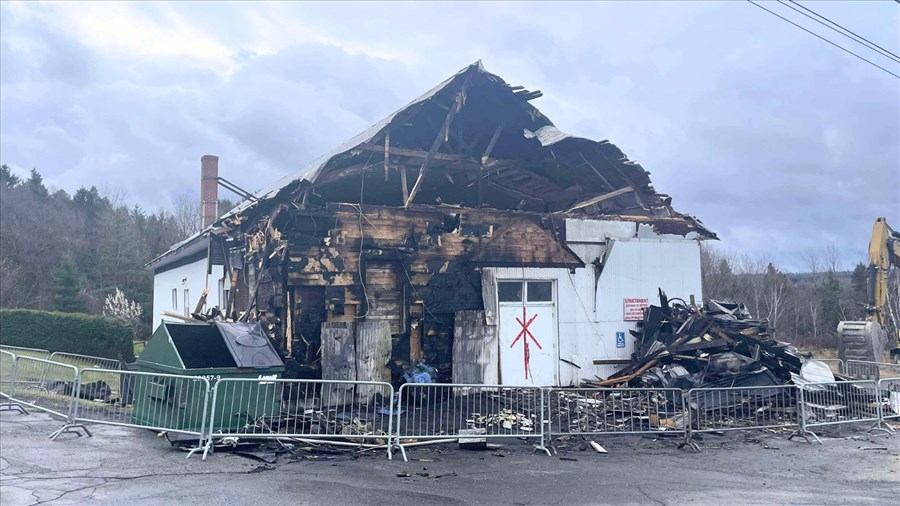 Saint-Côme-Linière: financement confirmé pour la reconstruction du centre communautaire
