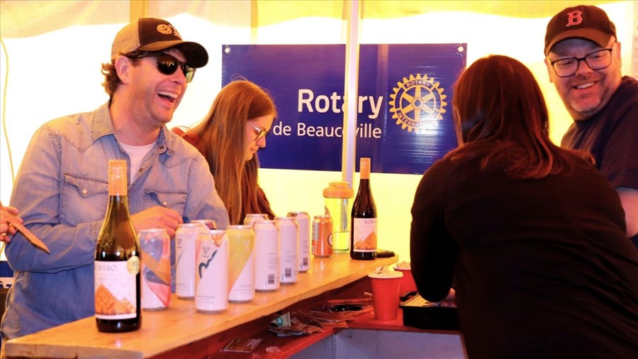 Le Festibière Rotary en compagnie de Marie-Philip Poulin