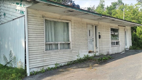 Beauceville: une maison abandonnée bientôt démolie