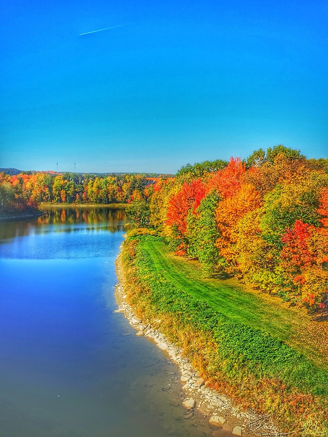 La Rivière Chaudière en apogée d'automne